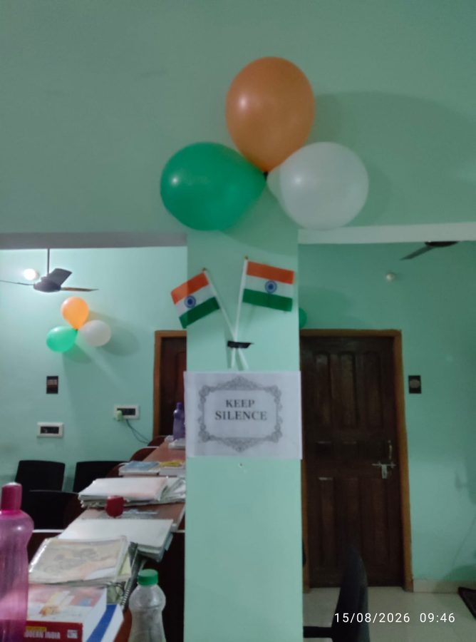Tricolour balloons and Indian flags decorating the library